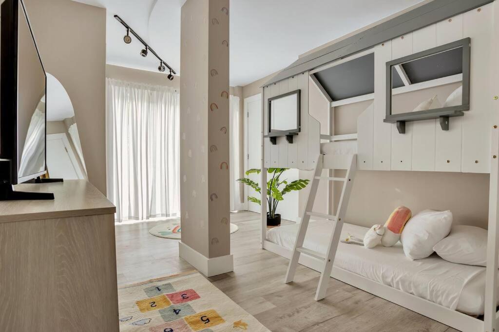 Stunning 2 Story Villa With Pool Fort Lauderdale Buitenkant foto