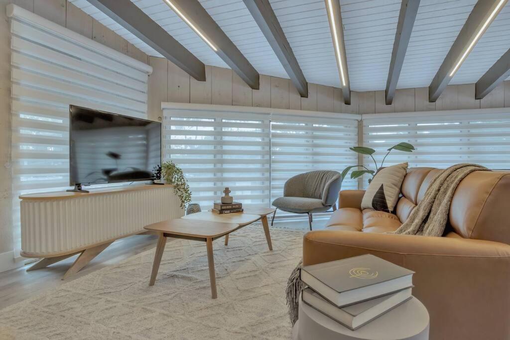 Stunning 2 Story Villa With Pool Fort Lauderdale Buitenkant foto