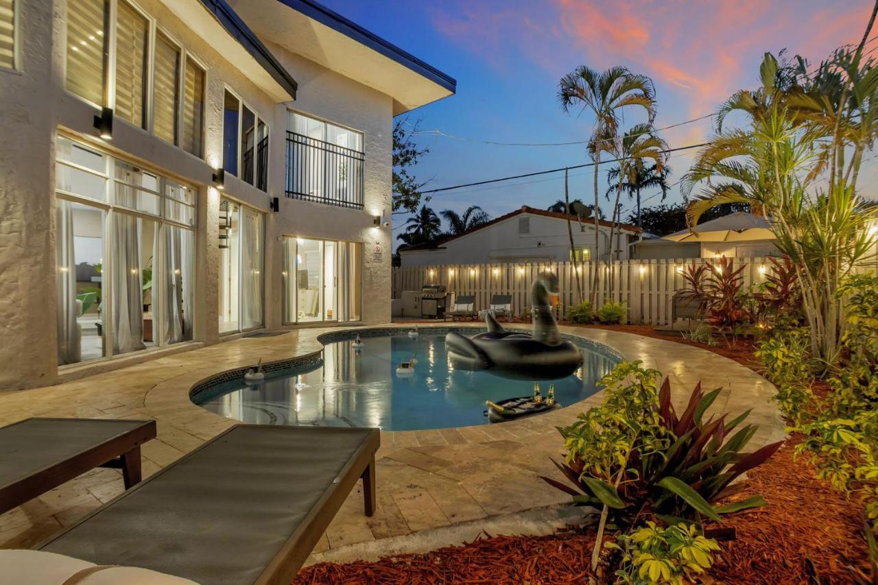 Stunning 2 Story Villa With Pool Fort Lauderdale Buitenkant foto